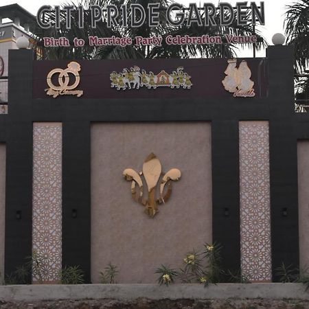 Citi Pride Garden And Hotel Ádzsmir Kültér fotó