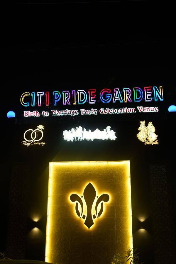 Citi Pride Garden And Hotel Ádzsmir Kültér fotó